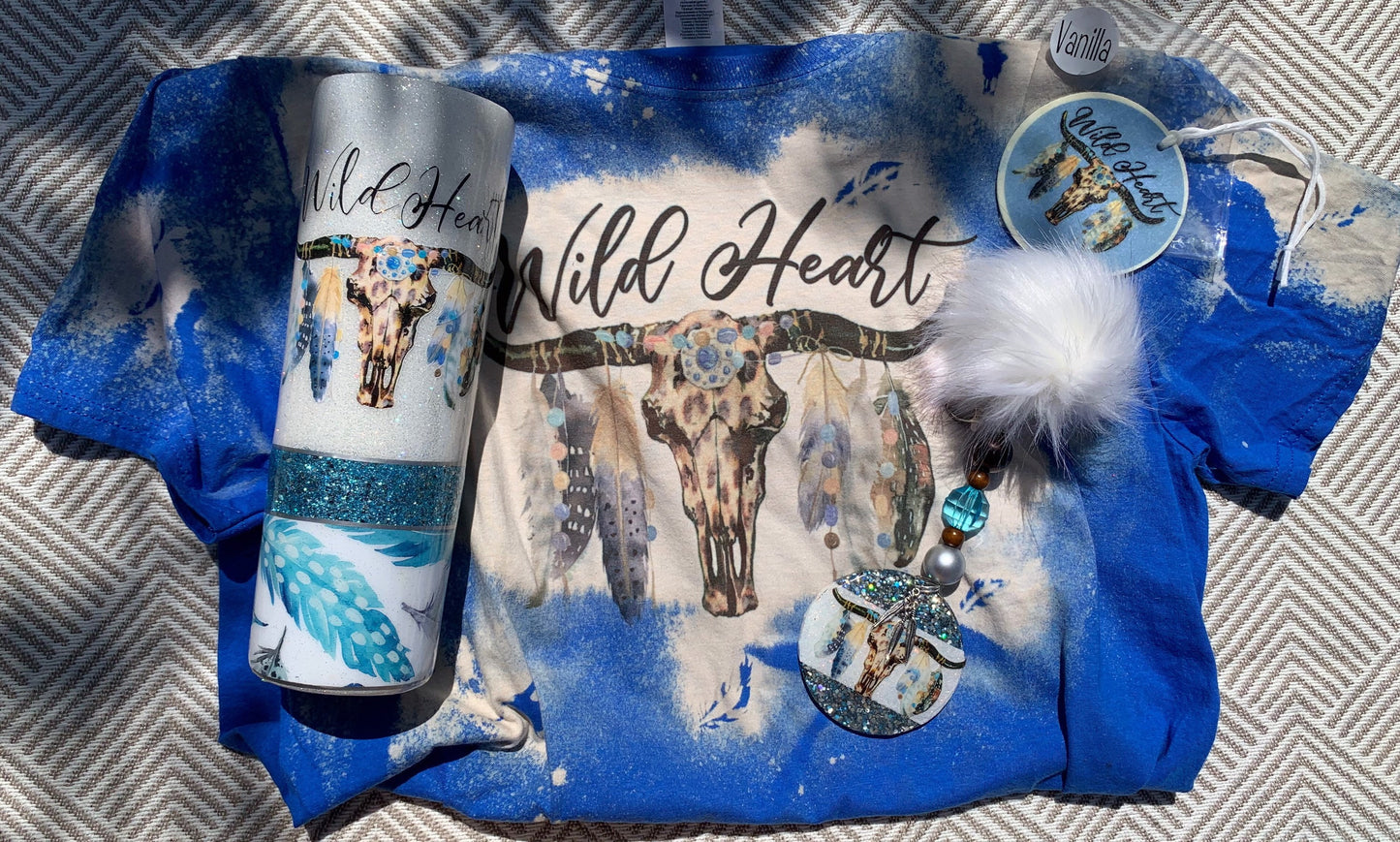 Wild Heart Mothers Day Gift Box ** T-shirt, travel cup, keychain, car freshener **