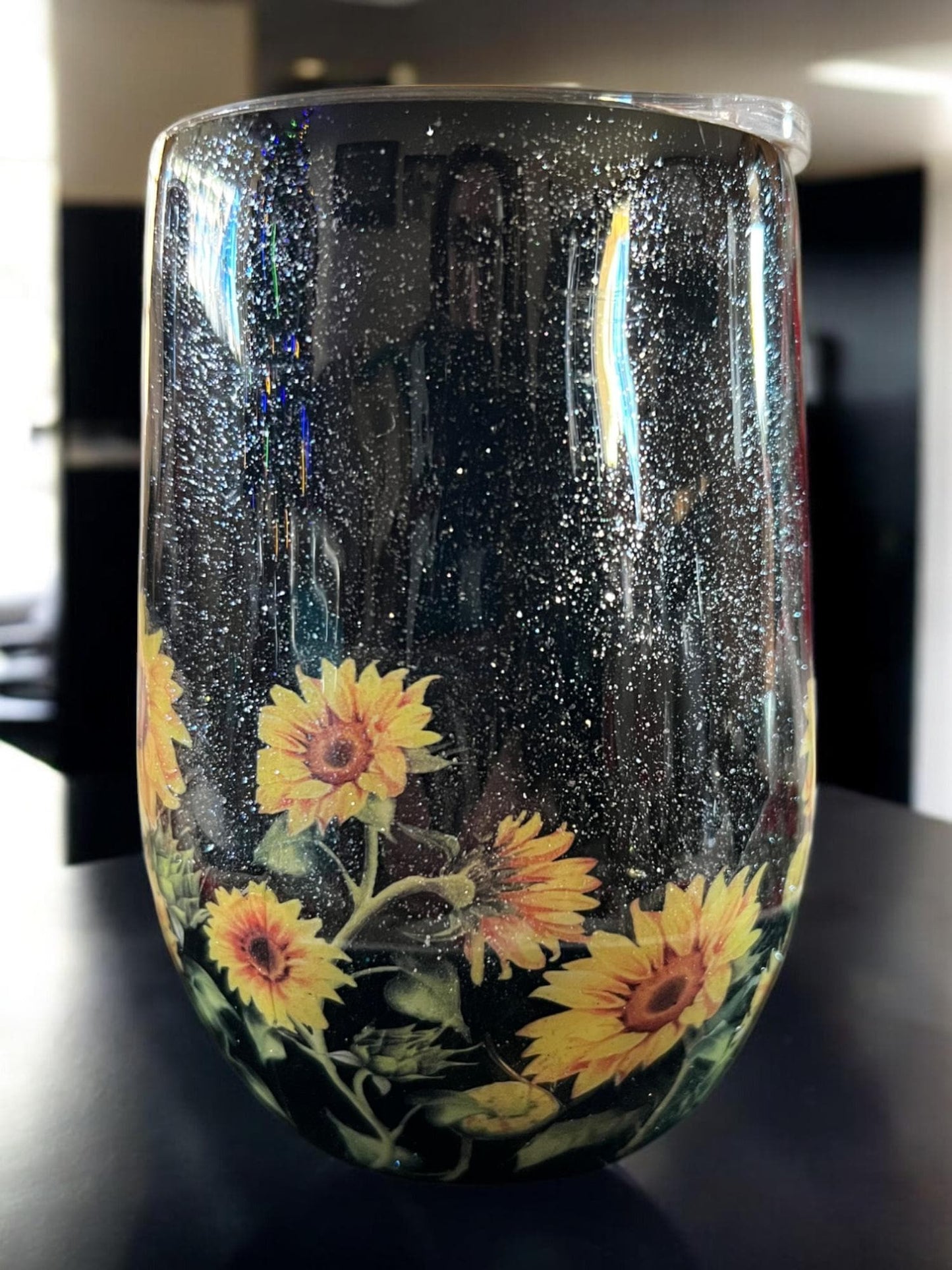 Black and Sunflower stainless steel wine glass with lid